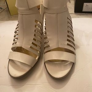 Sheiks white heeled sandals like new.